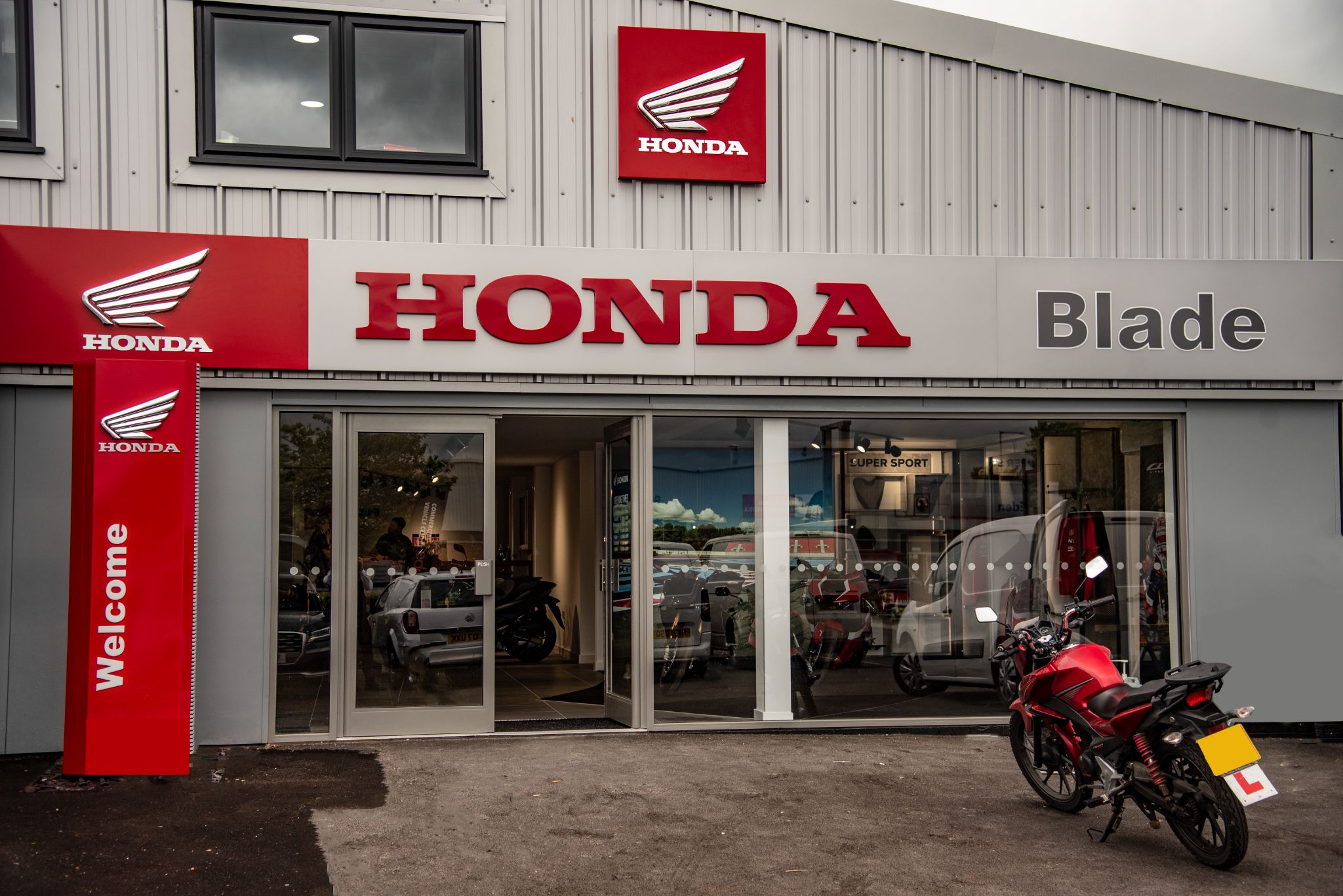Blade Honda Stratford Upon Avon Bike